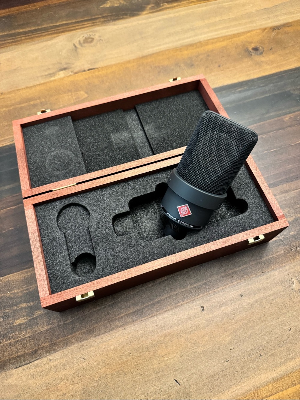 TLM Series 103 Large-Diaphragm Microphone - Black